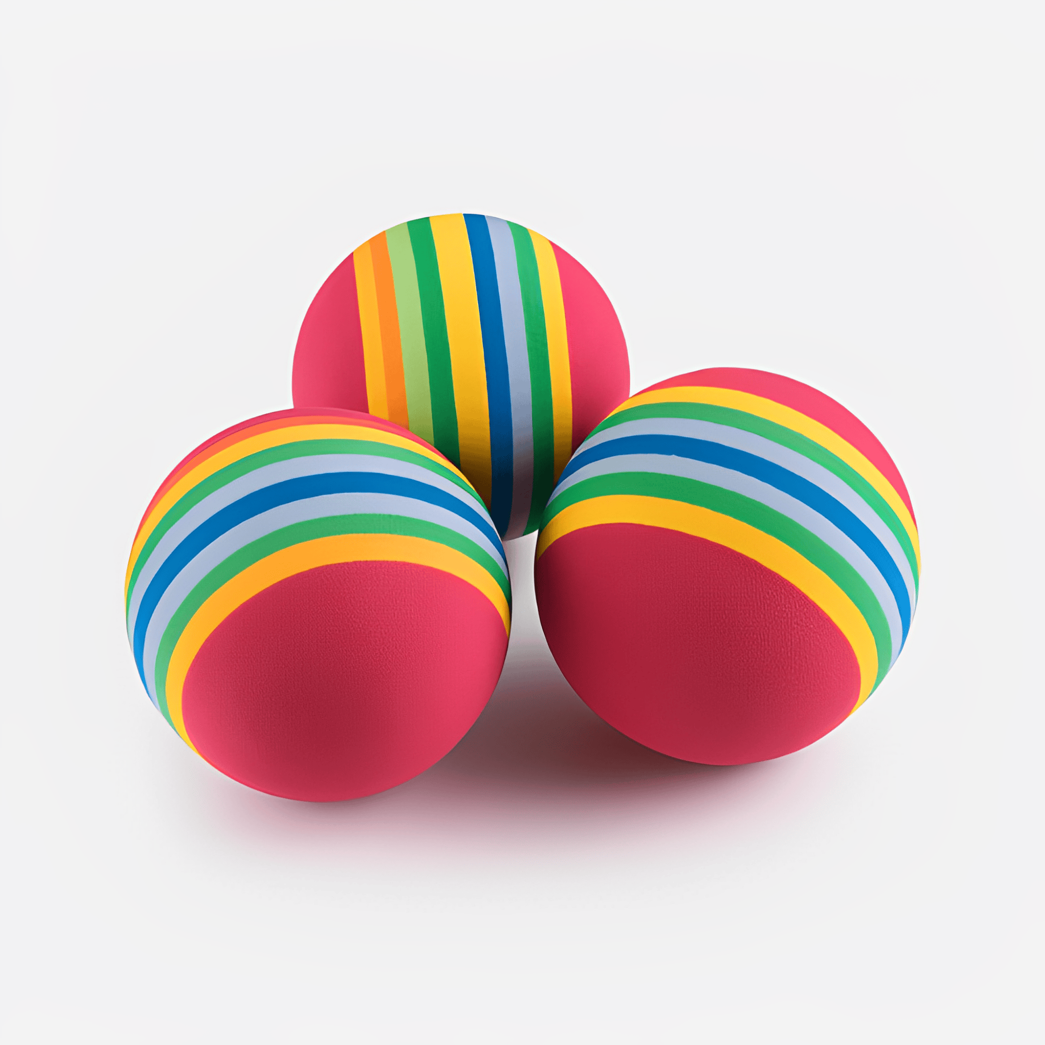 Närbild på practice ball foam träningsboll med regnbågsränder