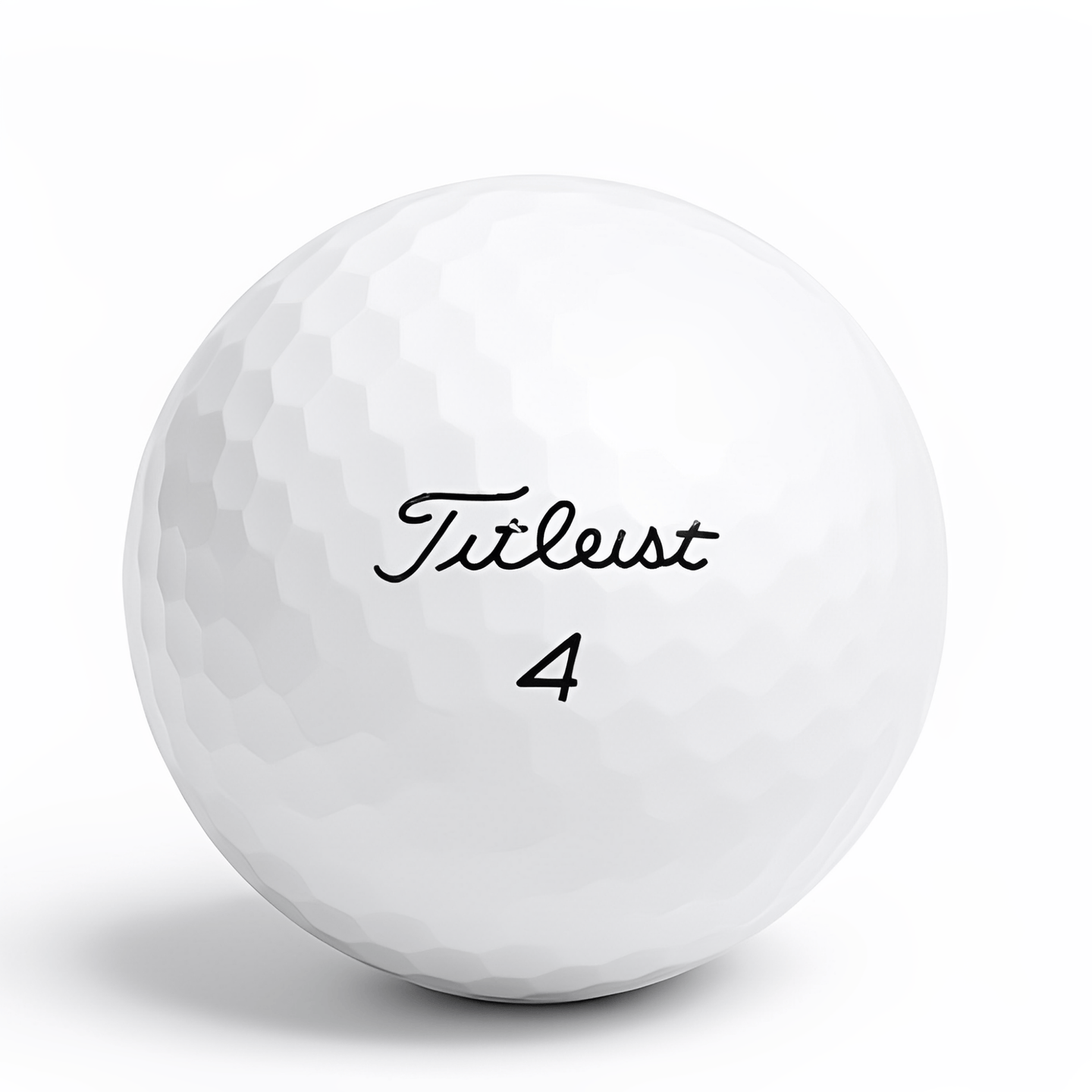 Titleist Pro V1 logotyp på golfboll – 2021/2022 årsmodell hos Plikt Golf