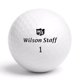 Närbild på Wilson Staff Professional golfboll med logga